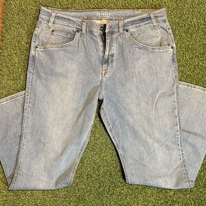 NWOT Tecovas Classic Light Blue Denim Jeans